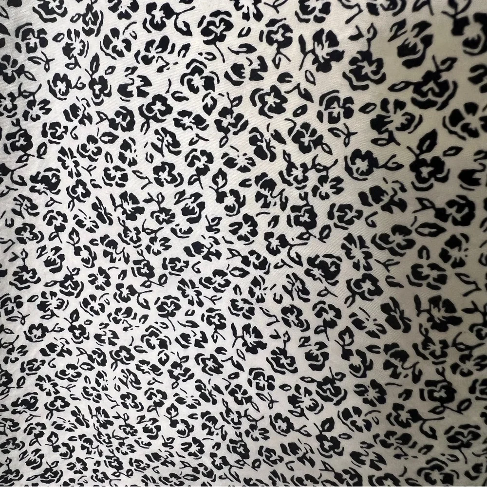 J. Crew Re-Imagined short sleeve button down shirt White & Black Floral XL
